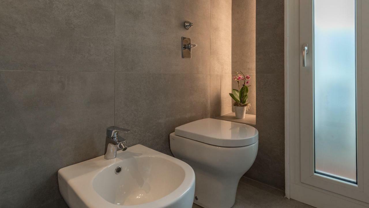 Stunning View Apartment Milano Exteriör bild
